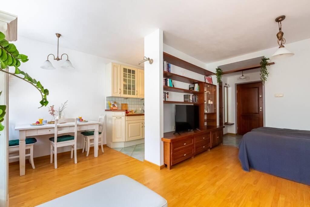 Cozy, Bright, Comfy Studio Next To The Old Town. Apartment Warsaw Ngoại thất bức ảnh
